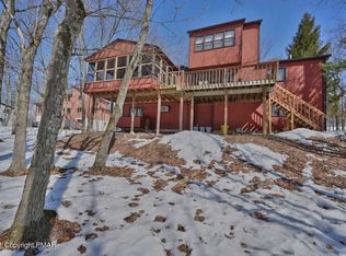 132 Runnymede Dr, East Stroudsburg, PA