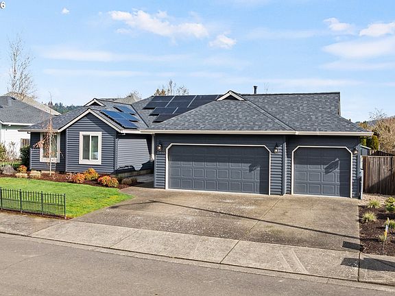 3rd image of 2010 N Nugget Ln