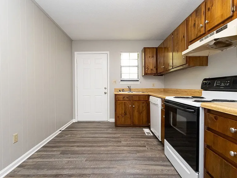 1418 Baggett Rd #1458 — Photo 8