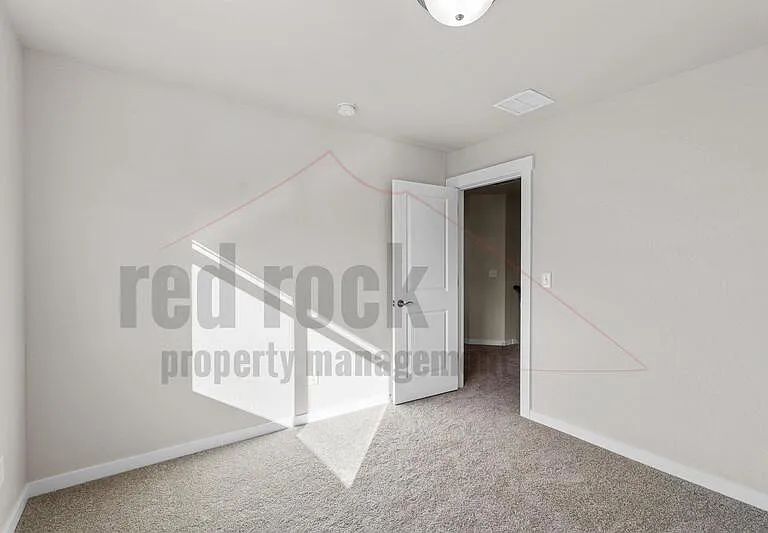 1228 N Tschirley Rd #1 — Photo 24