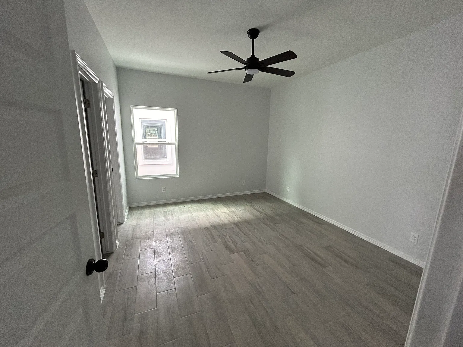 2 bed, 1150 sqft, $1,175 — Photo 4