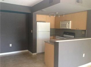 8665 NW 6th Ln APT 211, Miami, FL 33126