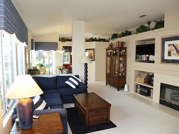 living room  family rm combo