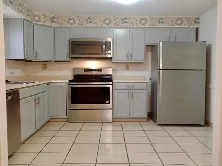 Millersport Apartments — Photo 6