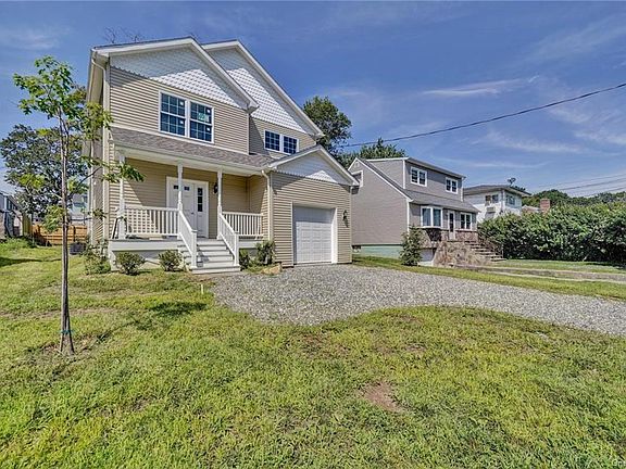 3rd image of 137 Sears Ave