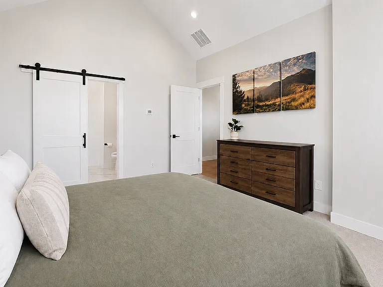 5223 Allison Way #B — Photo 7