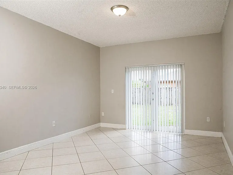 13233 SW 203rd St — Photo 4