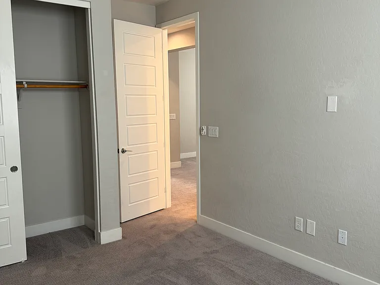 11301 Gravitation Dr #1 — Photo 40