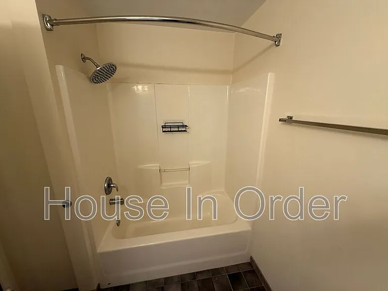 59 Mulberry St #202 — Photo 6