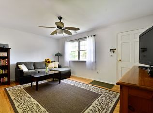 3 6th St, East Hampton, NY 11937