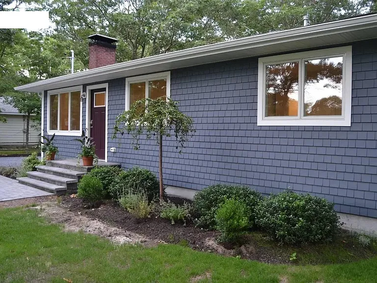 11 Bay View Dr — Photo 2