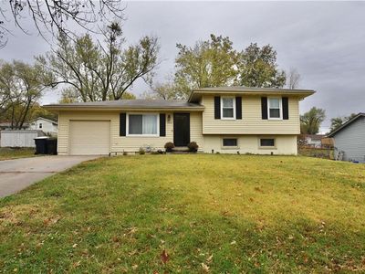 7405 NW Autumn St, Kansas City, MO, 64152