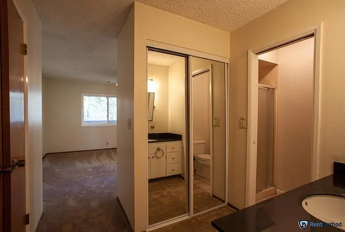 37232 Yolo Ter — Photo 11