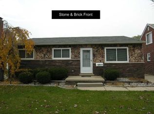 16621 Wilson Ave, Eastpointe, MI 48021