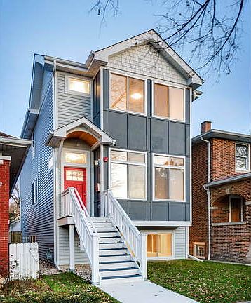 2nd image of 1154 S Lombard Ave