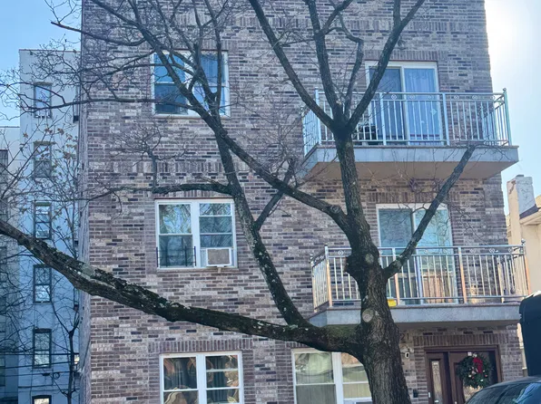 121 Bay 26th St, Brooklyn, NY 11214