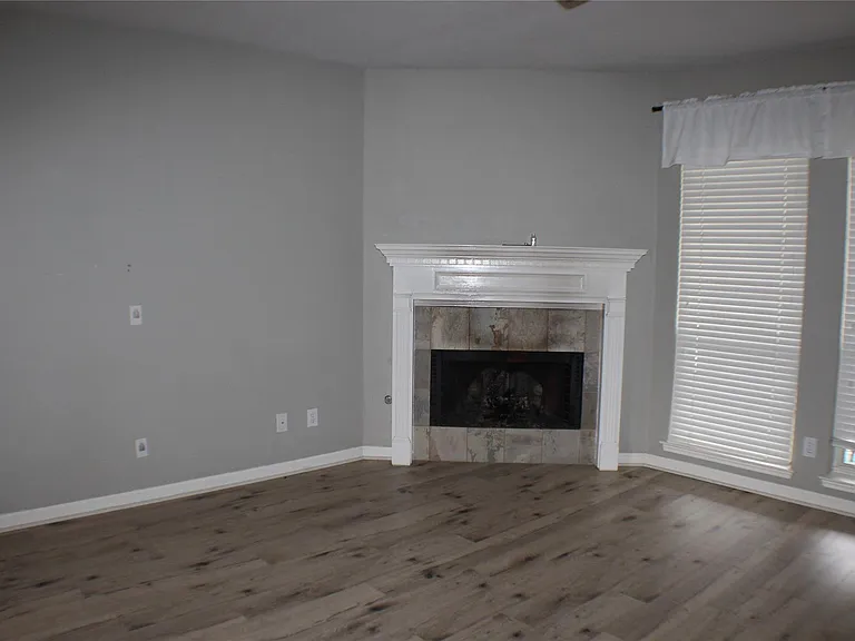 1718 Heddon Falls Dr — Photo 41