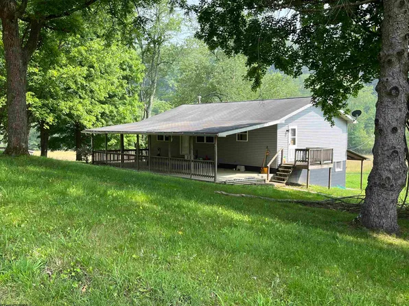 957 Lick Run Rd, Buckhannon, WV 26201