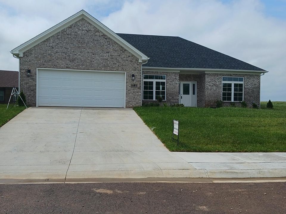 1st image of 323 Leon Dr