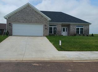 323 Leon Dr, Bowling Green, KY 42104