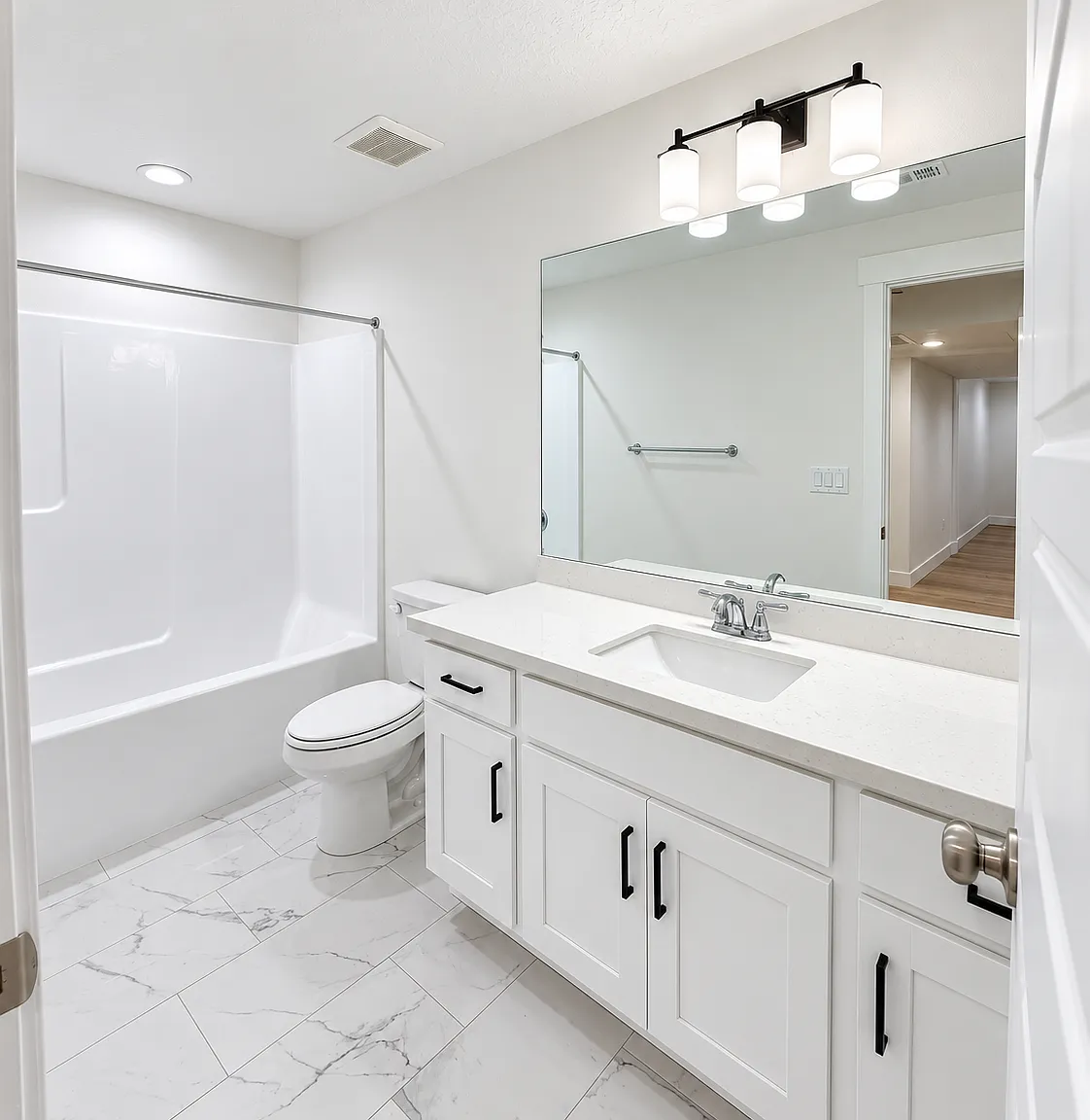 2 bed, 1200 sqft, $1,700 — Photo 3