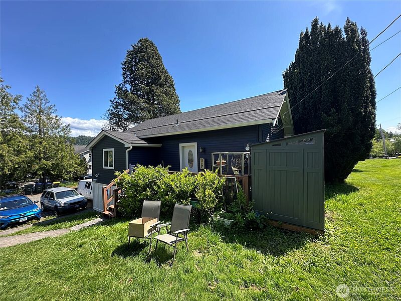 3rd image of 1007 22nd Street