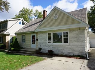 1111 N Main St, Wheaton, IL 60187