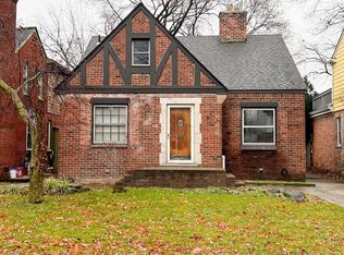 546 N Rosevere Ave, Dearborn, MI 48128