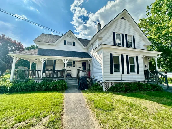 9 North Street, Fairfield, ME 04937