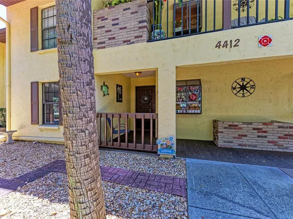 4412 Spicewood Dr APT E, Bradenton, FL 34208