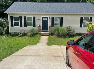 45 Restful Ln, Hickory, NC 28601
