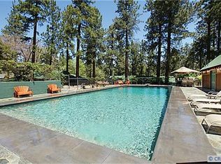 991 Eagle Rd, Wrightwood, CA 92397