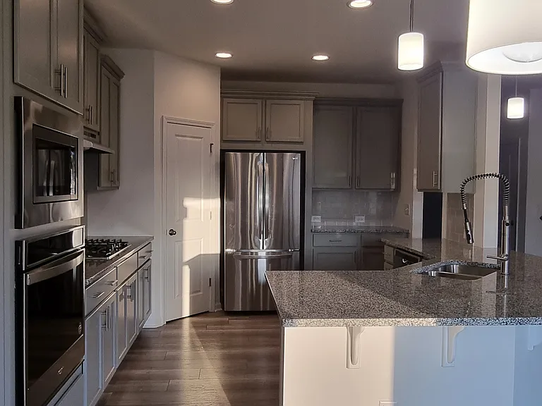 4630 Falls River Dr — Photo 10