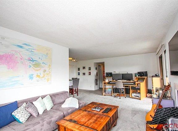 4th image of 523 Crown Hill St APT A
