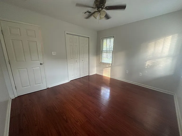 902 Oaklawn Ave — Photo 11