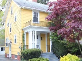 90 Ridge St, Pawtucket, RI 02860