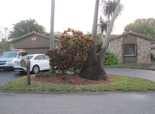 2155 NW 86th Way, Pompano Beach, FL 33071