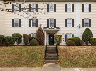 2204 McConnell Dr, Kernersville, NC 27284