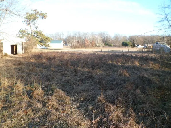 1012 Marietta St, Weidman, MI 48893