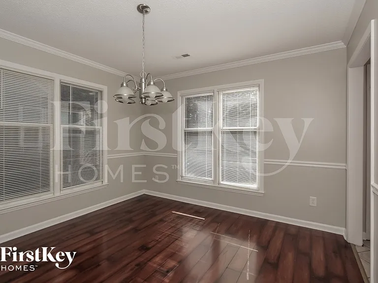 7906 Trotter Rd — Photo 5
