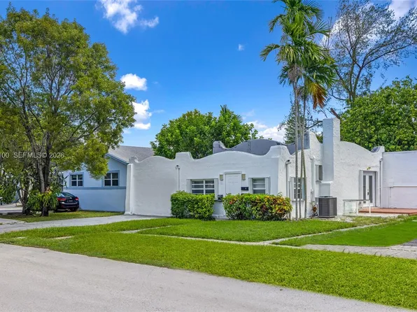 1726 Roosevelt St, Hollywood, FL 33020