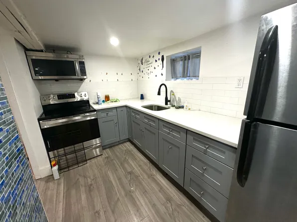 54 Bryant St #1, Newark, NJ 07104