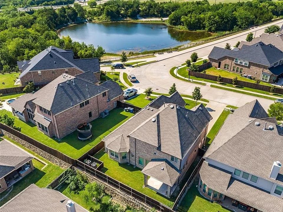 1st image of 2109 Old Country Dr
