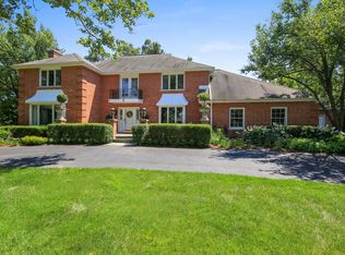 2 Charleston Rd, Hinsdale, IL 60521