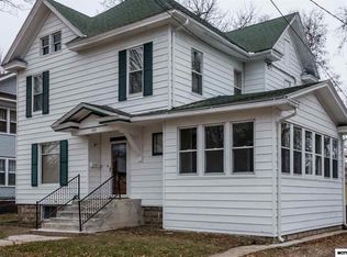 725 N Washington Ave, Mason City, IA 50401