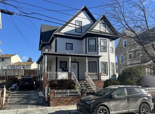 16 Hampshire St, Everett, MA 02149