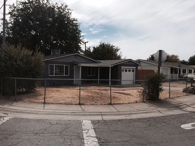354 Q St photo 1