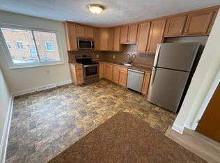 15 Lydia Ln APT 1, Cheektowaga, NY 14225