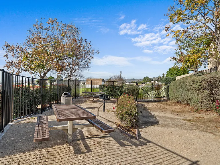 34081 Clovis Way — Photo 36