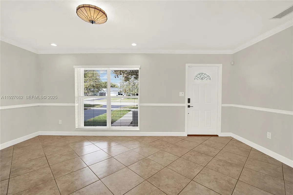 Building Photo - 9332 SW 182nd St